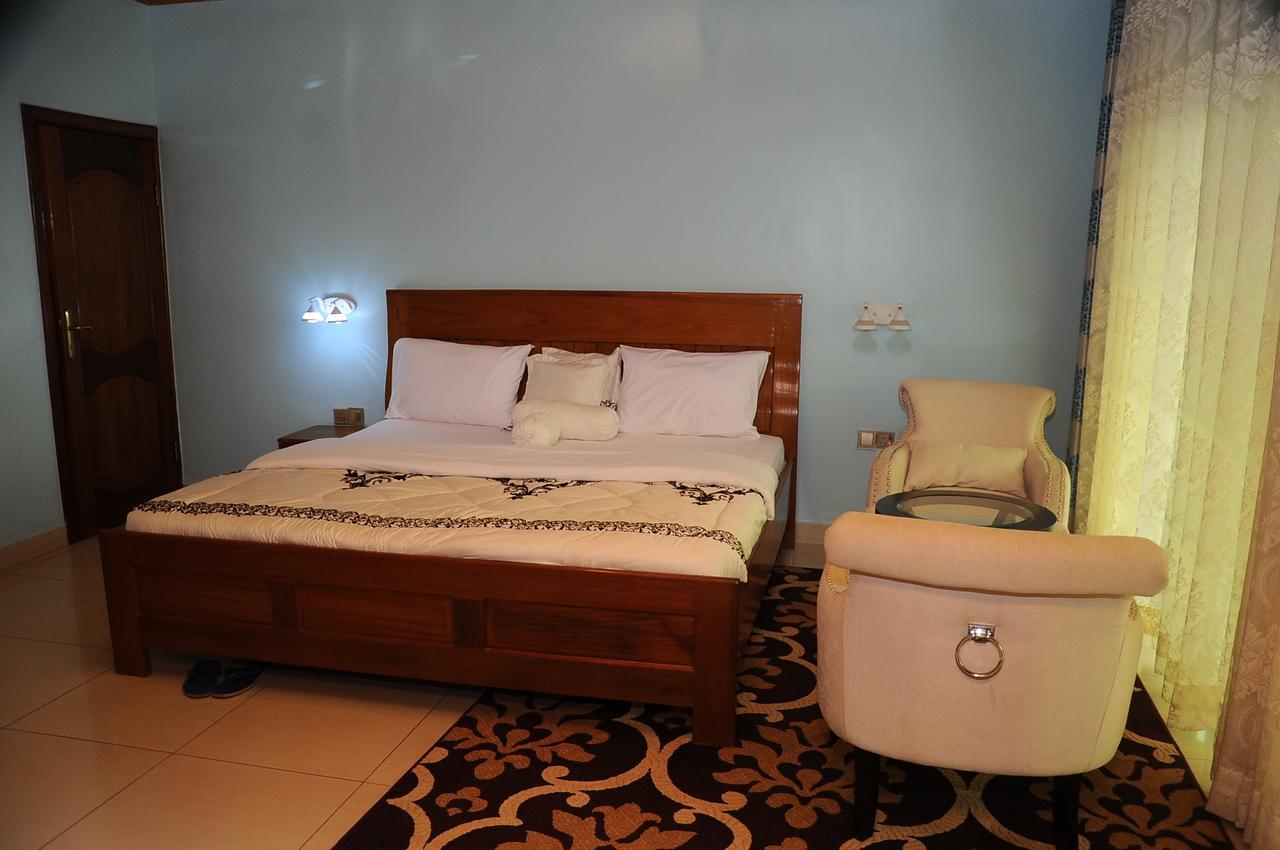 Modern Villa Hotel Kigali Esterno foto